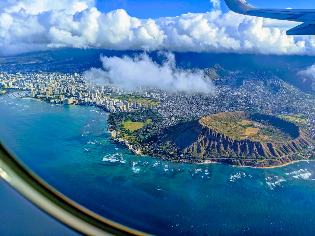 How To Hike Diamond Head, Hawaii (3 Best Spots)
