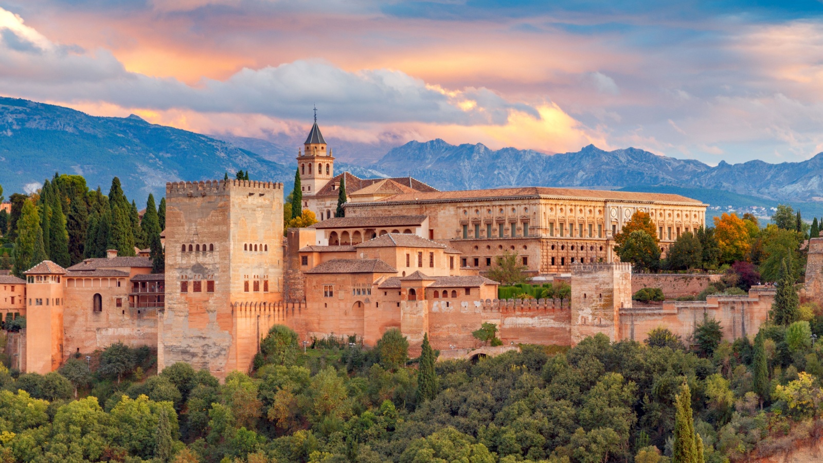 Granada. The fortress and palace complex Alhambra.