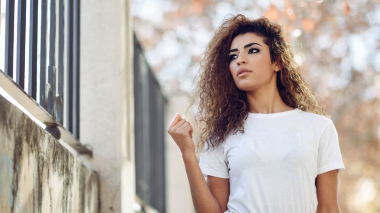 11 Women’s Haircuts and Styles That Men Find Most Attractive