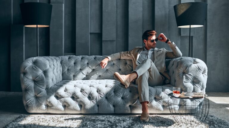 10 of the Most Unattractive Fashion Choices Men Can Make, According to Women