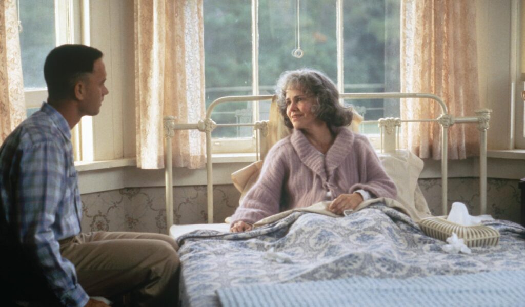 Tom Hanks and Sally Field in Forrest Gump (1994)