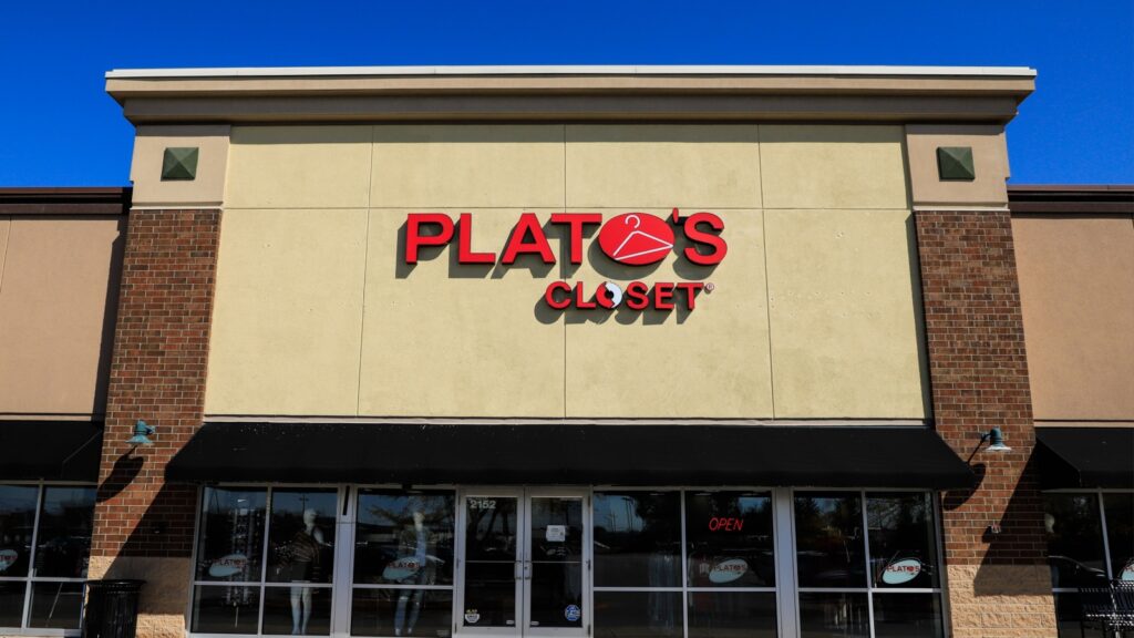 Kokomo, Indiana, 10-2-2023, USA, Plato’s Closet store front located at 2152 East Boulevard, Kokomo, Indiana 46902