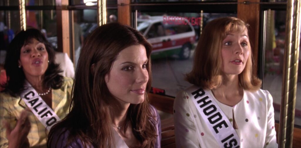 Sandra Bullock, Heather Burns, and Wendy Raquel Robinson in Miss Congeniality (2000)