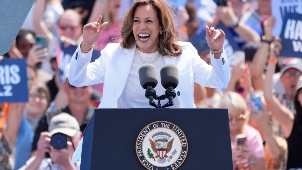 07. 08.2024 Democratic presidential nominee Vice President Kamala Harris, delivers remarks at a campaign event, in Eau Claire, Wisc.